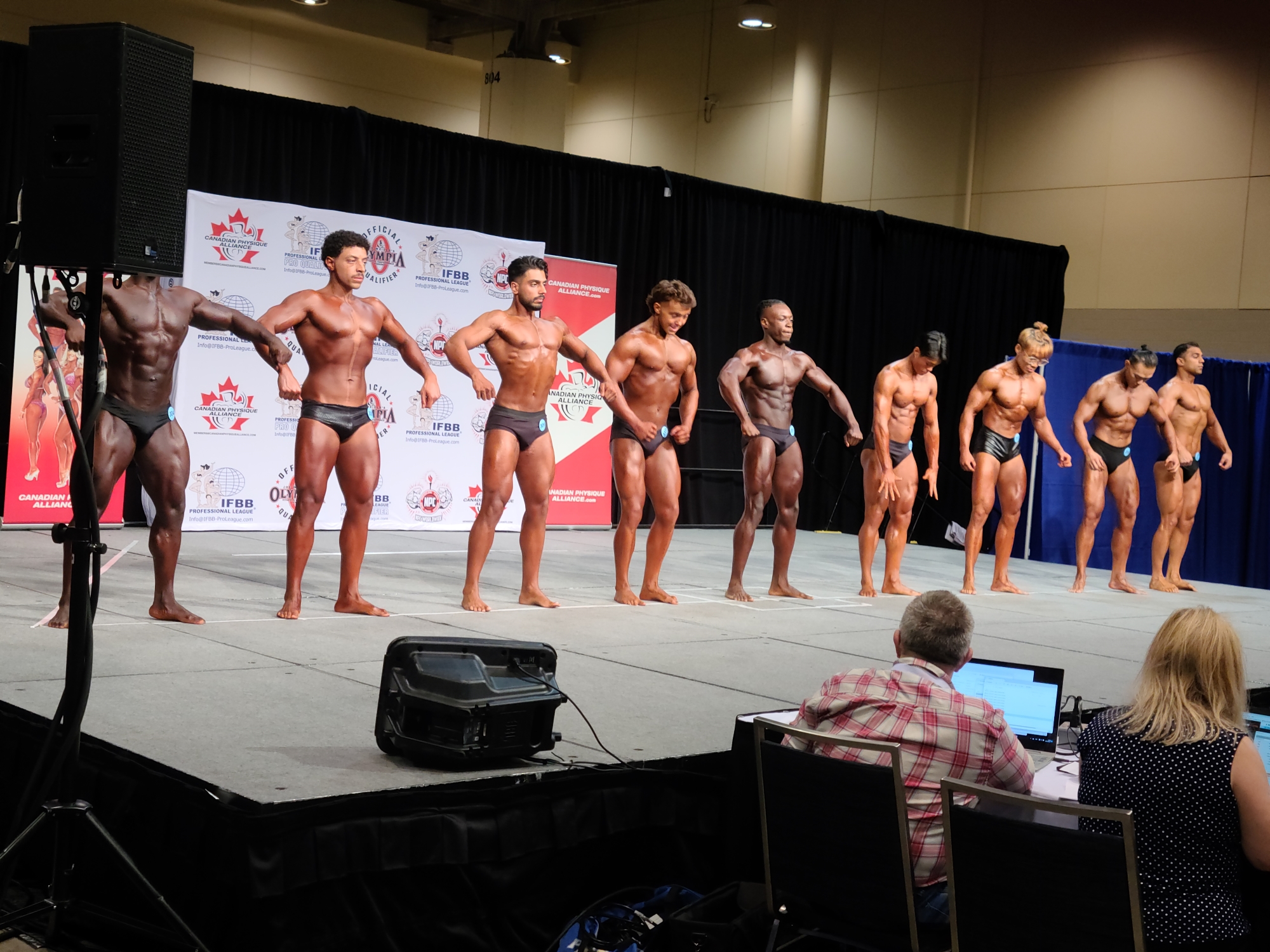 2023 Canfitpro natural championships - bodybuilders posing in bodybuilding competition