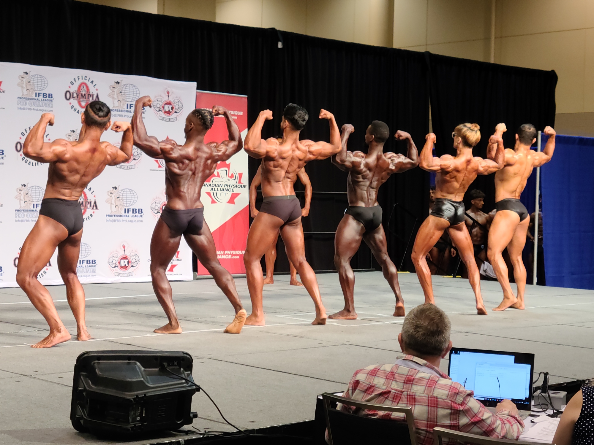 2023 Canfitpro natural championships - bodybuilders posing in bodybuilding competition