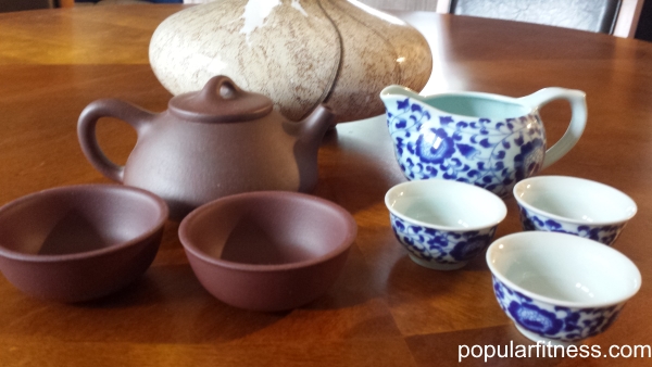 Chinese tea cups and teapots - Photo by popular fitness